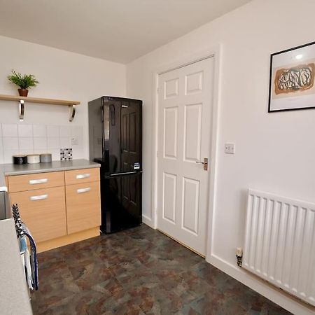 Highley'S Nest - Fully Furnished Gem, Free Private Parking, Sky Tv & Netflix Villa Coventry Bagian luar foto
